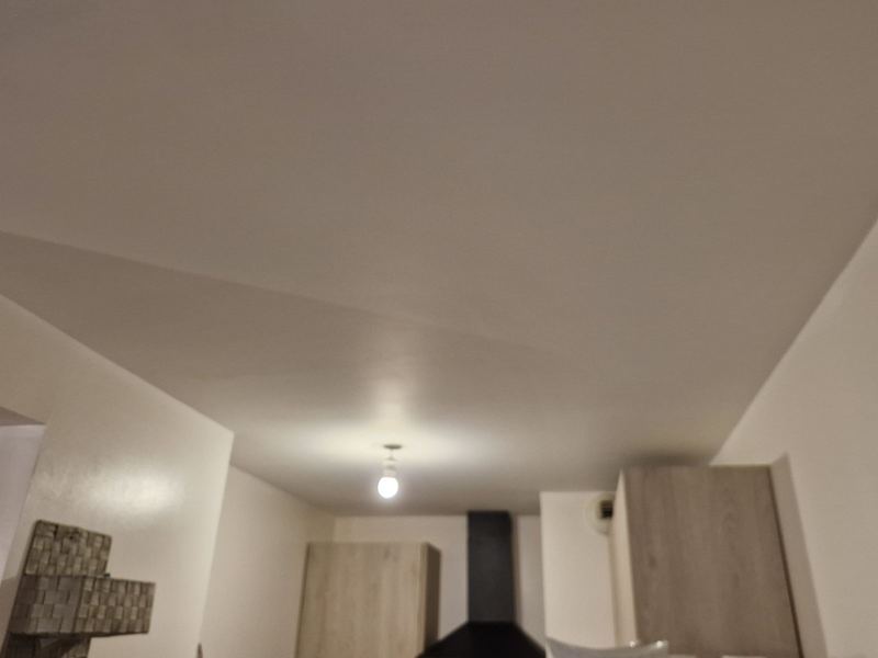 Plafond de cuisine repeint